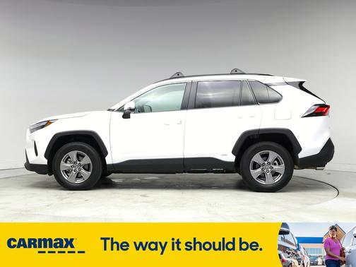 2024 Toyota RAV4 Hybrid LE