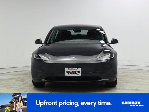 Gray 2024 Tesla Model 3 Long Range
