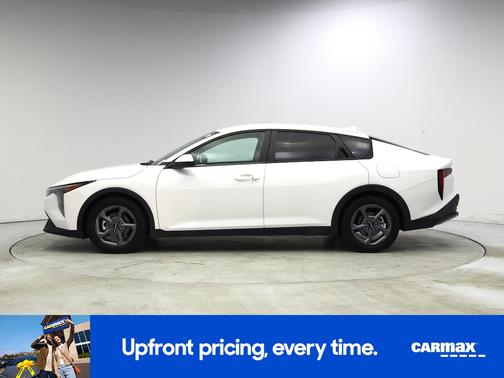 White 2025 Kia K4 LXS