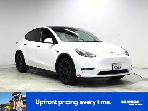 White 2023 Tesla Model Y