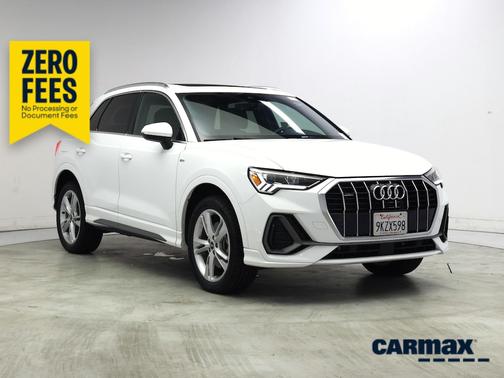 White 2024 Audi Q3 S-Line Premium