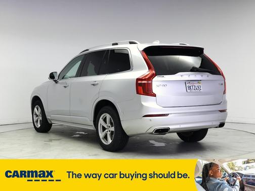 2016 Volvo XC90 T5 Momentum