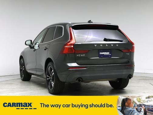 2018 Volvo XC60 T5 Momentum