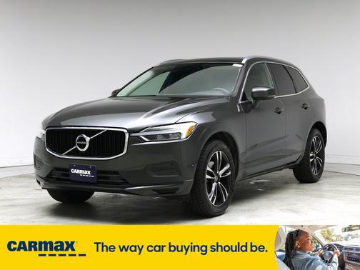 2018 Volvo XC60 T5 Momentum