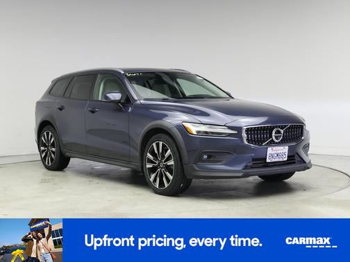 2020 Volvo V60 Cross Country T5
