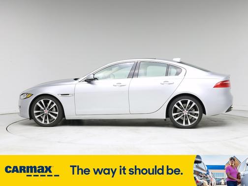 2018 Jaguar XE Prestige
