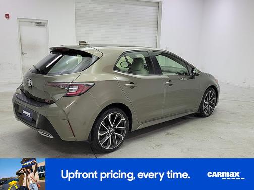 Gold 2020 Toyota Corolla Hatchback XSE