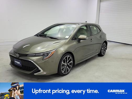Gold 2020 Toyota Corolla Hatchback XSE