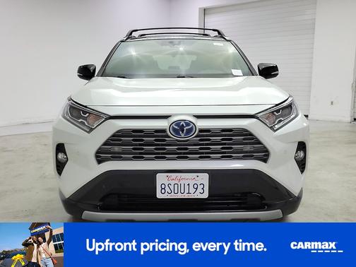 White 2020 Toyota RAV4 Hybrid XSE