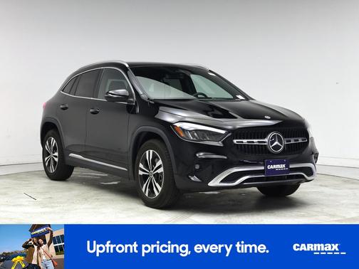 Black 2025 Mercedes-Benz GLA 250