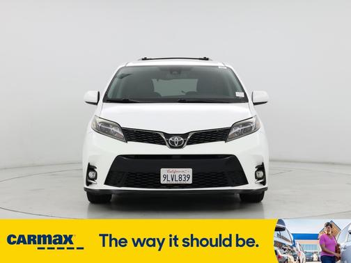 2018 Toyota Sienna SE