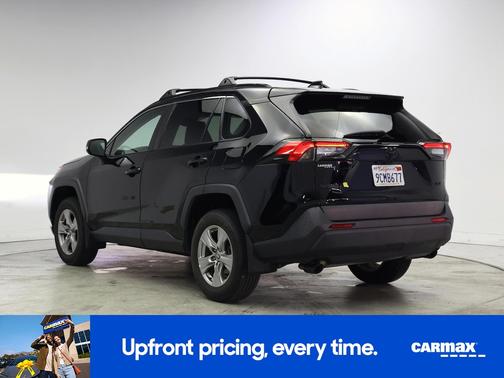 Black 2022 Toyota RAV4 XLE