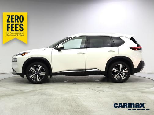 White 2023 Nissan Rogue Platinum