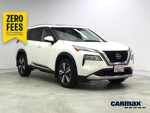 White 2023 Nissan Rogue Platinum