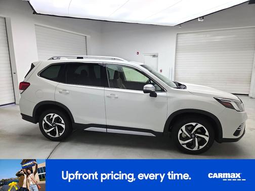 White 2022 Subaru Forester Touring