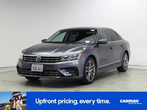 2017 Volkswagen Passat R-Line