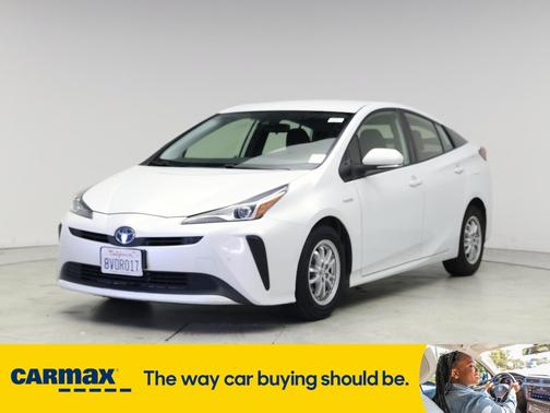 2021 Toyota Prius LE