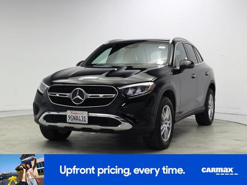 Black 2023 Mercedes-Benz GLC 300