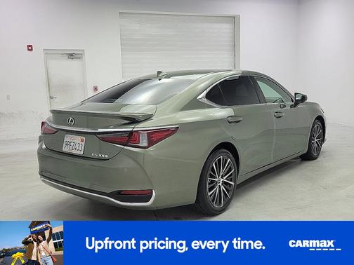Green 2025 Lexus ES 300h