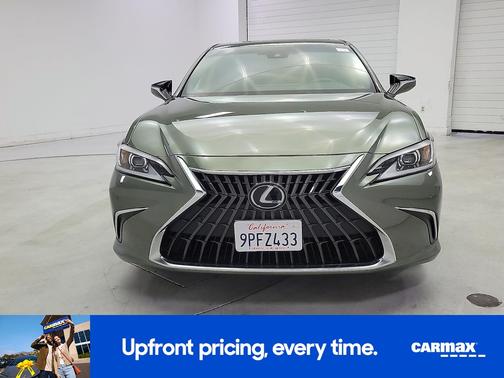 Green 2025 Lexus ES 300h