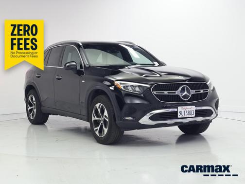 Black 2025 Mercedes-Benz GLC 350e