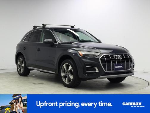Gray 2023 Audi Q5 Premium