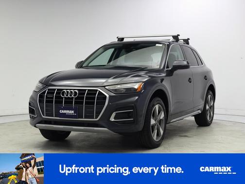 Gray 2023 Audi Q5 Premium