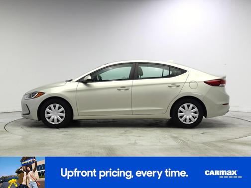 Silver 2017 Hyundai ELANTRA SE