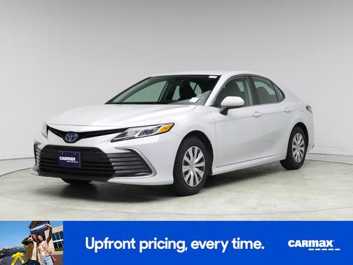 2022 Toyota Camry Hybrid LE