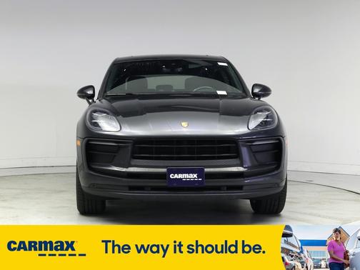 2022 Porsche Macan