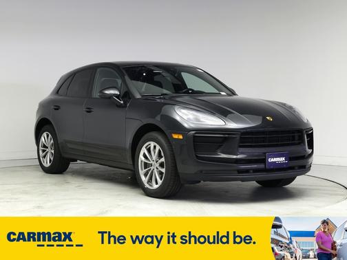 2022 Porsche Macan
