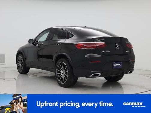 Black 2021 Mercedes-Benz GLC 300