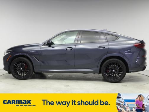 2022 BMW X6 xDrive40i