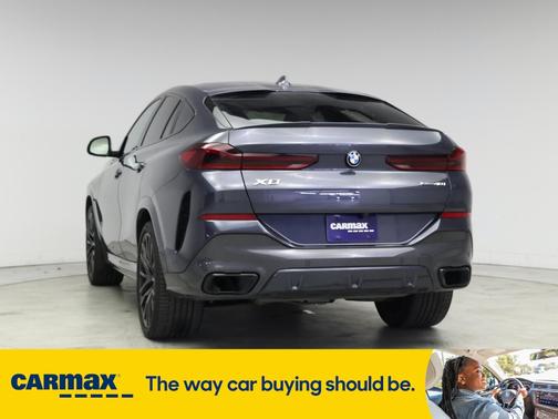 2022 BMW X6 xDrive40i