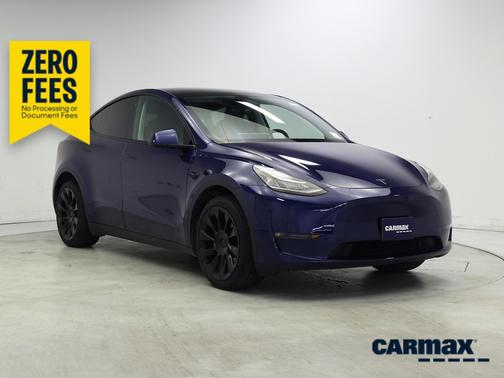 Blue 2022 Tesla Model Y Long Range