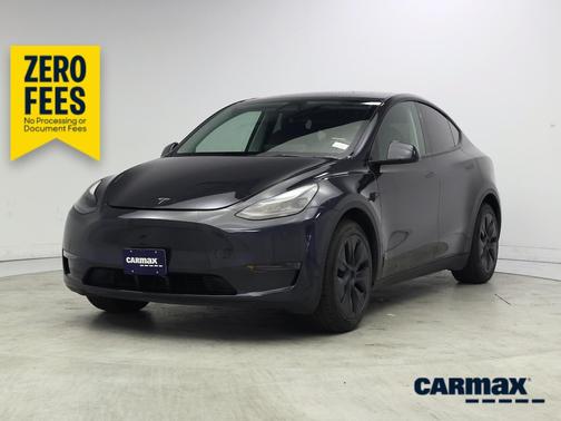 Gray 2024 Tesla Model Y Long Range