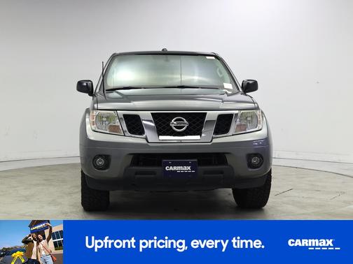 Gray 2016 Nissan Frontier SV