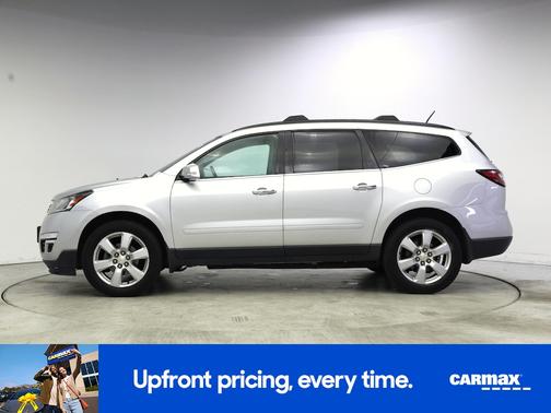 Silver 2017 Chevrolet Traverse LT