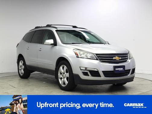Silver 2017 Chevrolet Traverse LT
