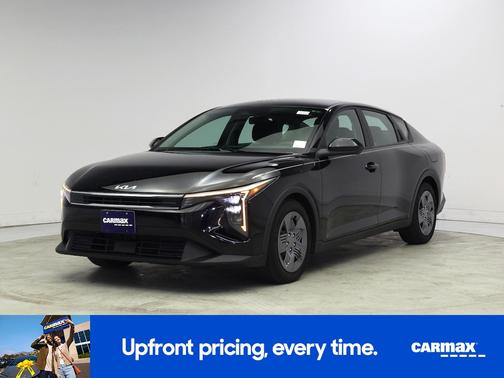 Black 2025 Kia K4 LX