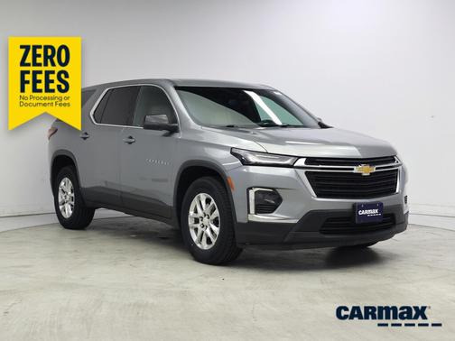 Gray 2023 Chevrolet Traverse LS