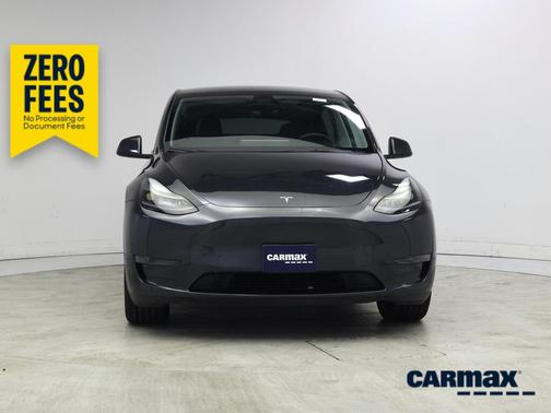 Gray 2024 Tesla Model Y Long Range