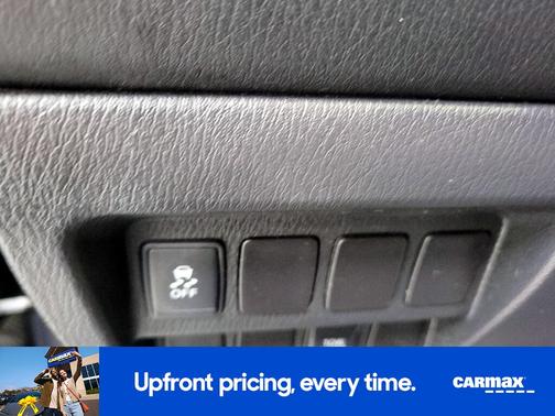 2014 Nissan Pathfinder SV