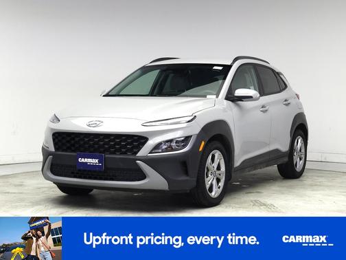 Gray 2022 Hyundai KONA SEL