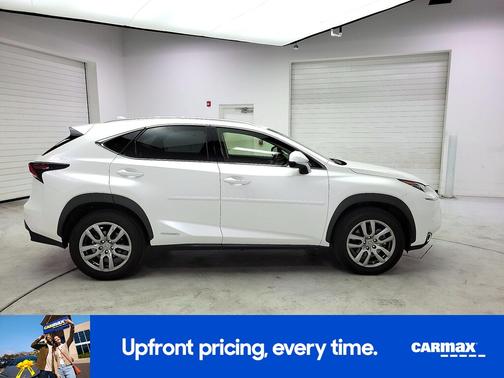 White 2015 Lexus NX 300h