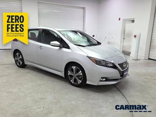 Silver 2022 Nissan Leaf SV