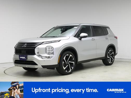 2022 Mitsubishi Outlander SE