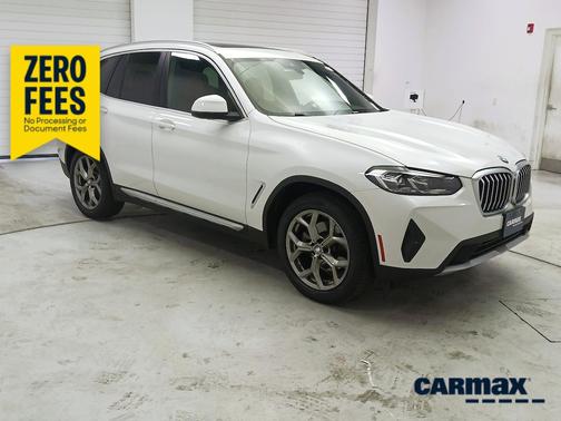 White 2023 BMW X3 sDrive30i
