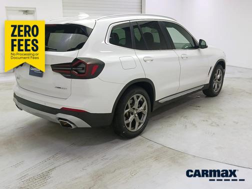 White 2023 BMW X3 sDrive30i