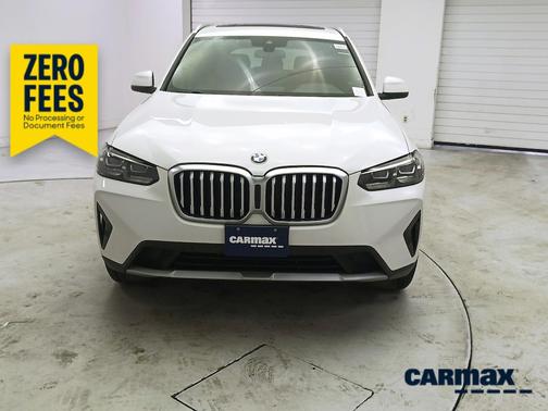 White 2023 BMW X3 sDrive30i
